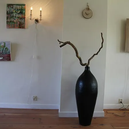 Beautiful Holiday Home By The Sea In Bergen Nyaraló *